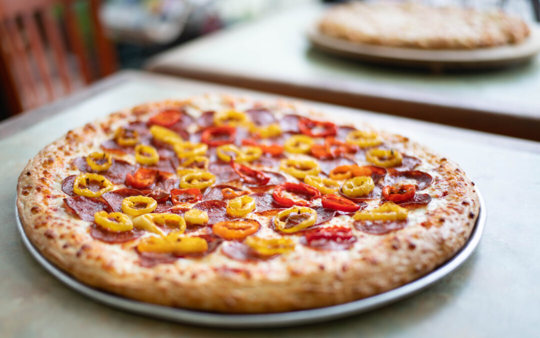 Sensational Value Pizza Combos for Families and Large Crowds