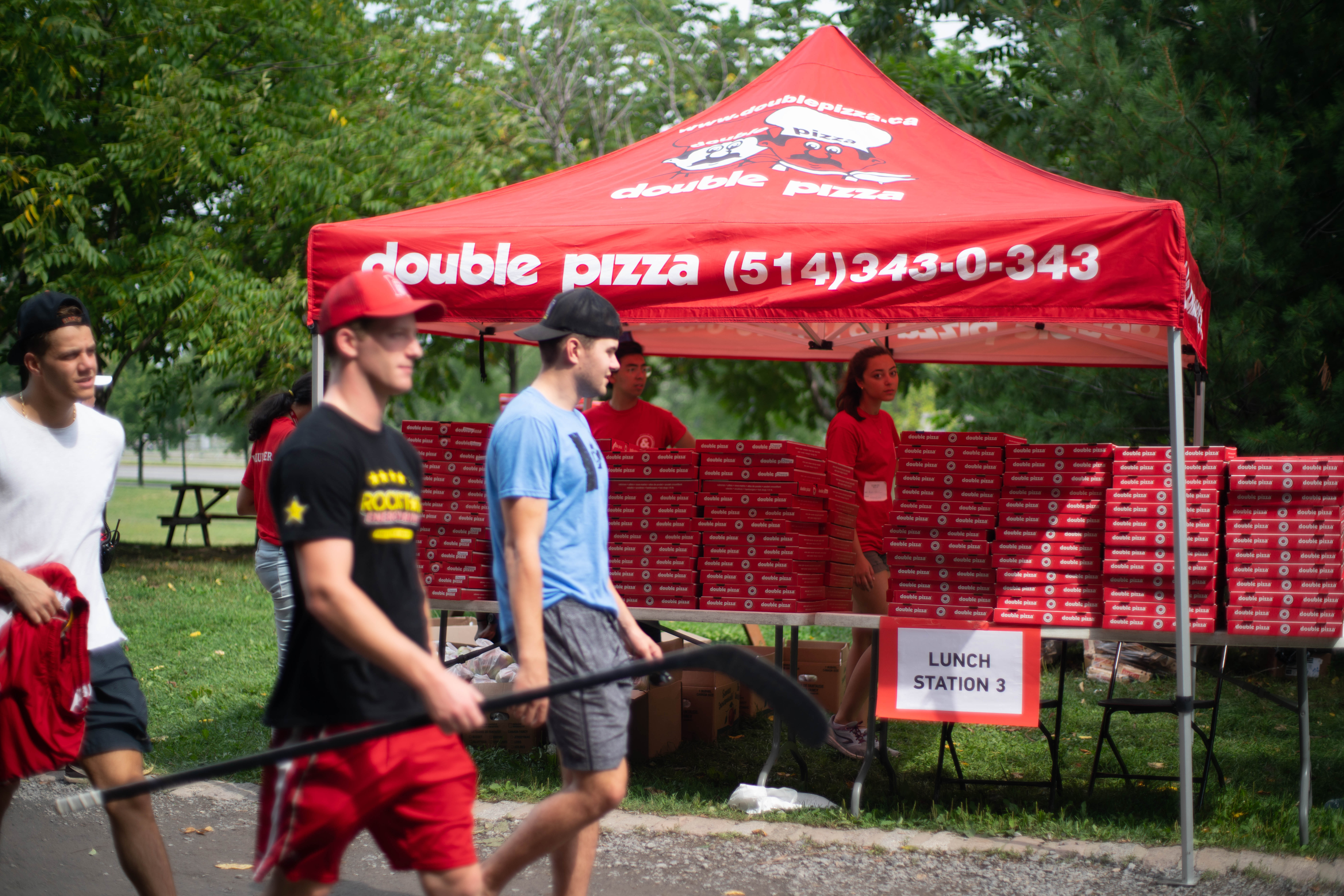 Commander Pizza à Montréal – Découvrez l’expérience Double Pizza